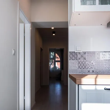 Aon Dla 5 Osób Fahrenheita 2