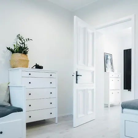 Aon Dla 5 Osob Fahrenheita 2 *